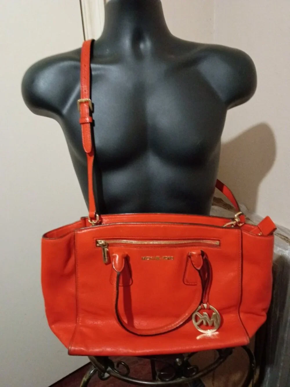 Michael Kors Mandarin Sophie Leather Satchel Large Zip Top Bag Tote Satchel Red - Picture 10 of 16